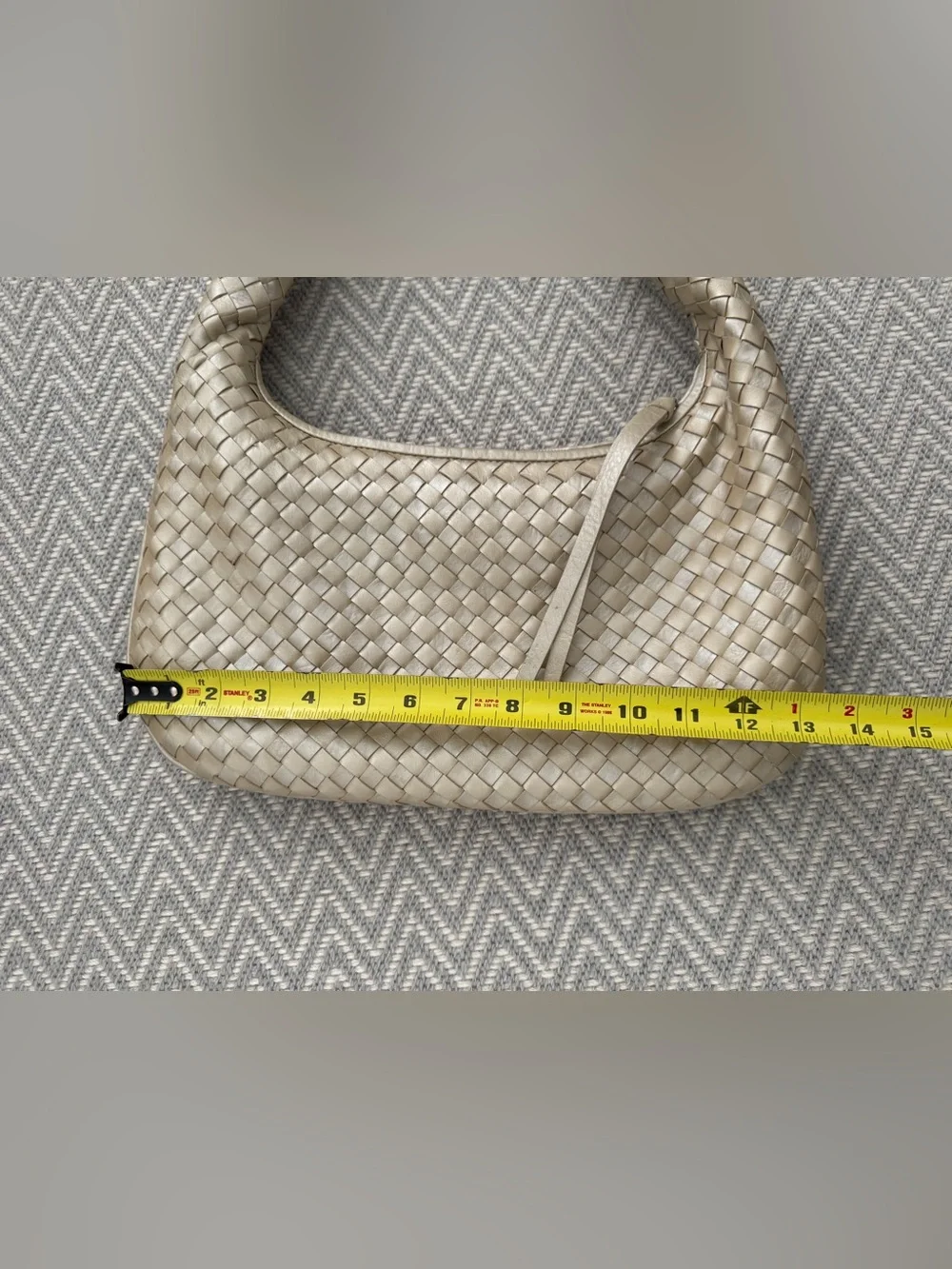 iLi New York Gold Platinum Woven Leather Hobo shoulder Bag